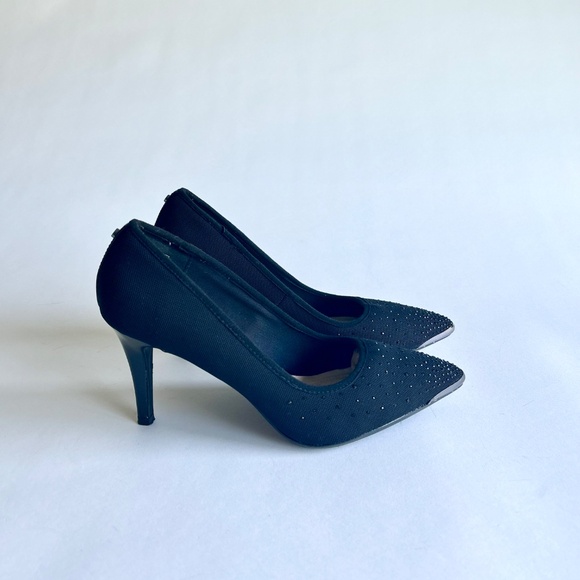 Jones New York Black Fabric Rubber Outsole Point Toe Classic Pumps size 10 - Picture 2 of 16